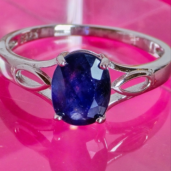 Natural Blue Sapphire 925 Sterling Silver Ring Sz 9 - Picture 2 of 10